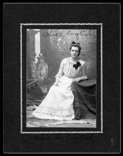 AliceEnglish02.jpg