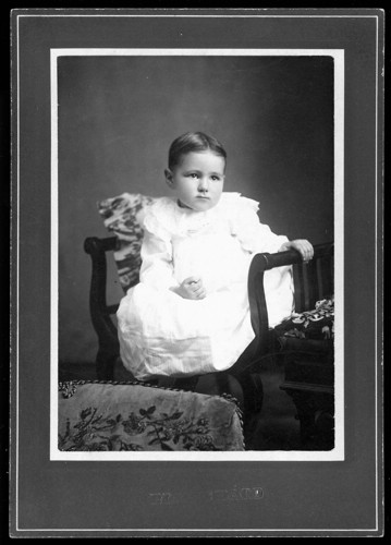 LauraBliss3yrs1900.jpg