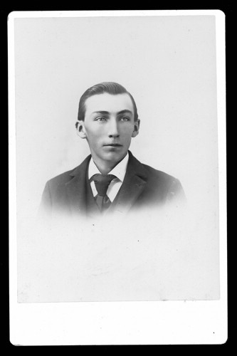 LeonTuckerSonOfAmasa.jpg