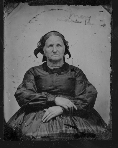 MaryMorseBemisMrsDanJrPrintOnGlass.jpg