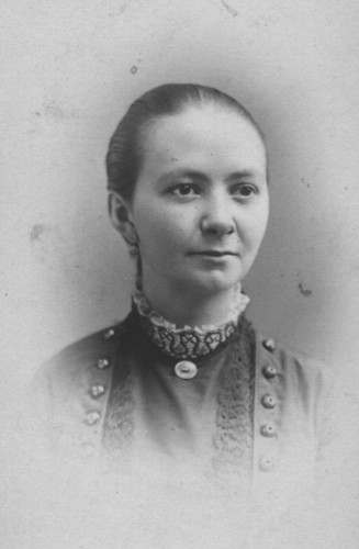 MattieHollisterClapp.jpg