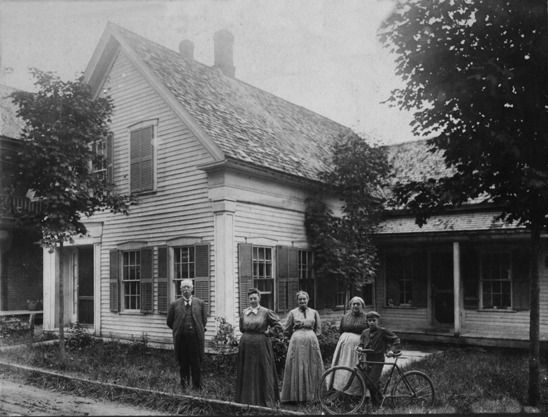 EmeroyBentonHouse1Retouched.jpg