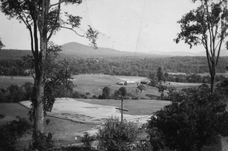 JIMCASSIDYFARMCALEBPITKINHOMESTEAD1930S.jpg
