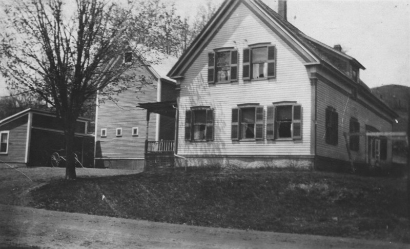 MEARSHOME1920.jpg