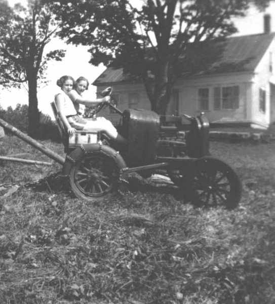 PITKINHOMEMADETRACTOR.jpg